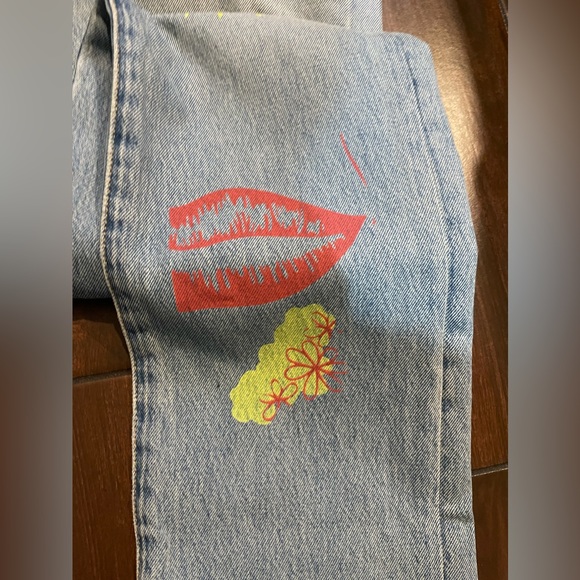 NWT Levi's Premium 501 Jeans Men’s Hippie Love Peace Groovy Flowers - Picture 12 of 14